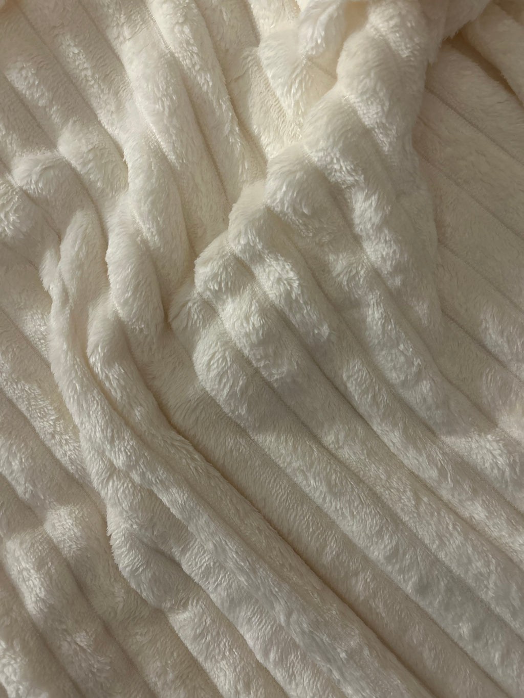 Cloud panel throw
